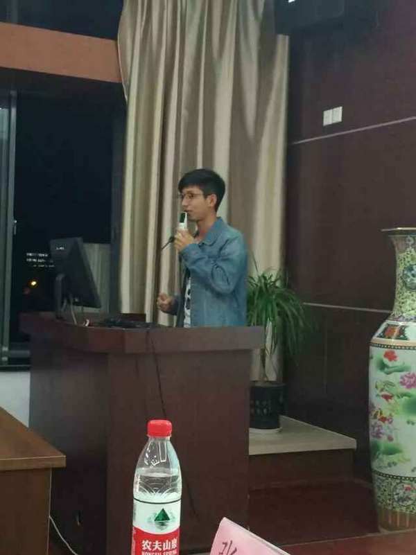 分享传递梦想——环土学院考研讲座