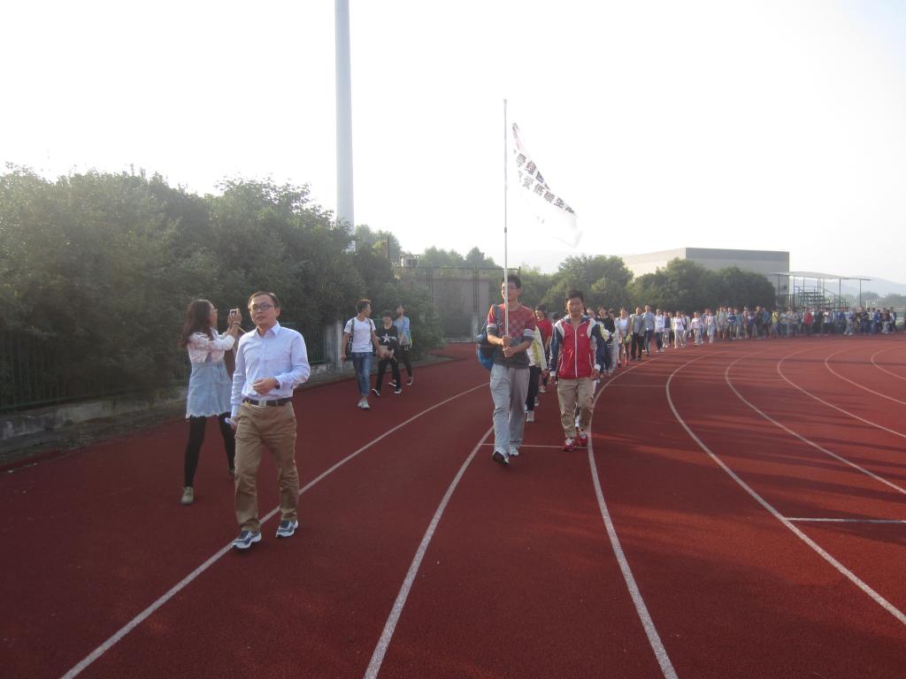 骑车打卡我说no，绿色出行一起go