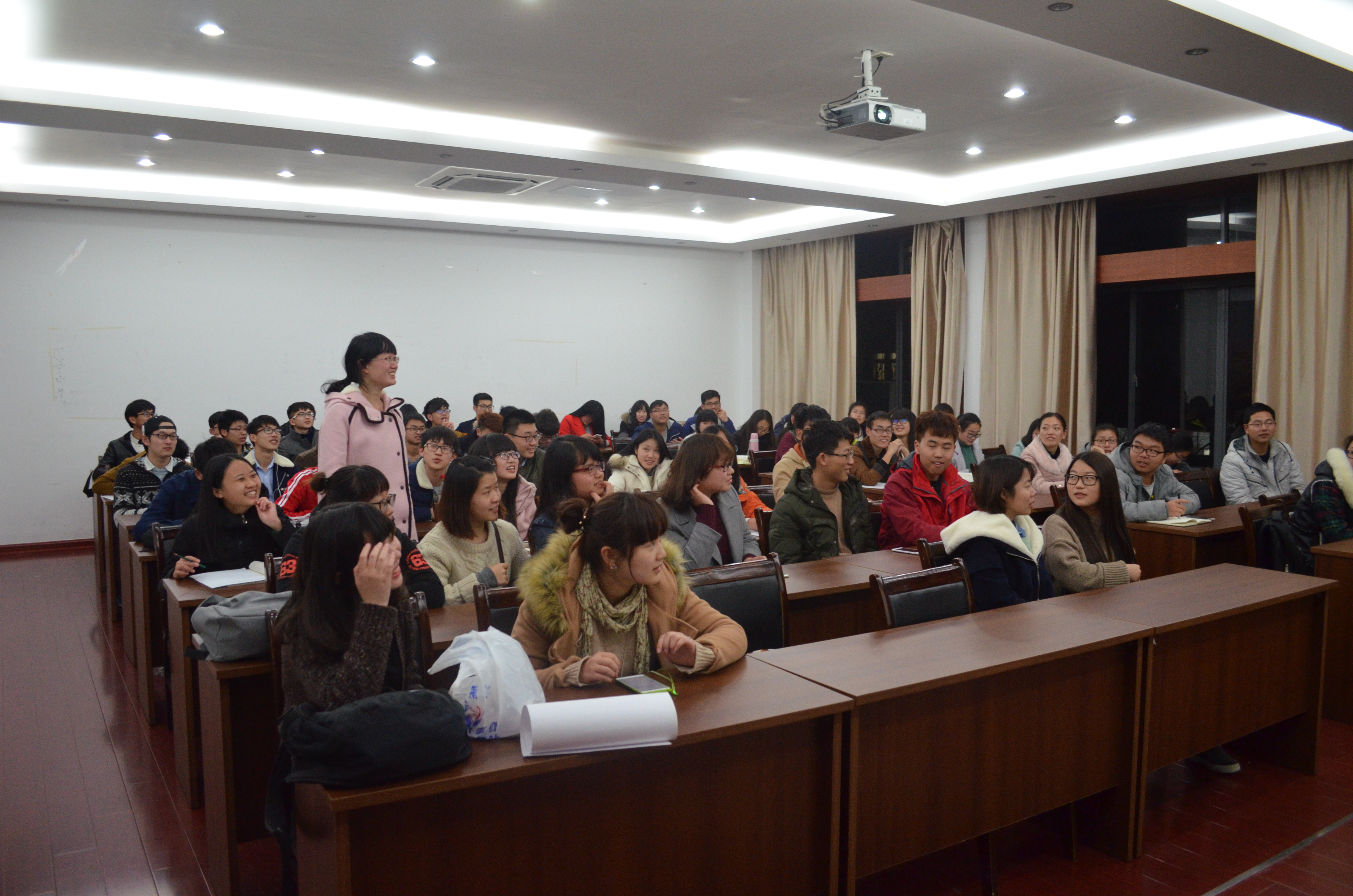 环游书海读书文化节——《边城》读书分享会