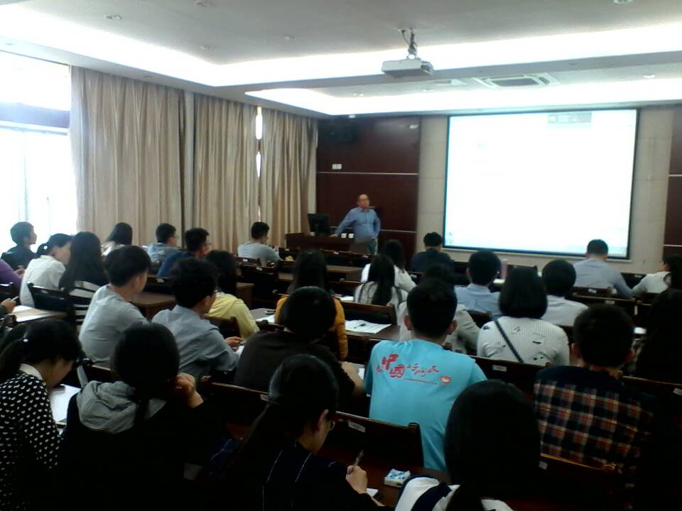 荷兰代尔夫特工业大学Dr Xuedong Zhang来我院开展学术交流