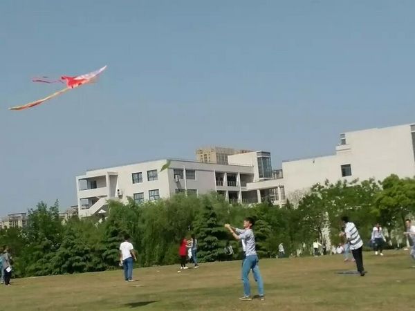 手护绿色家园，筝飞碧水蓝天——环土科协第七届“绿色放飞”活动