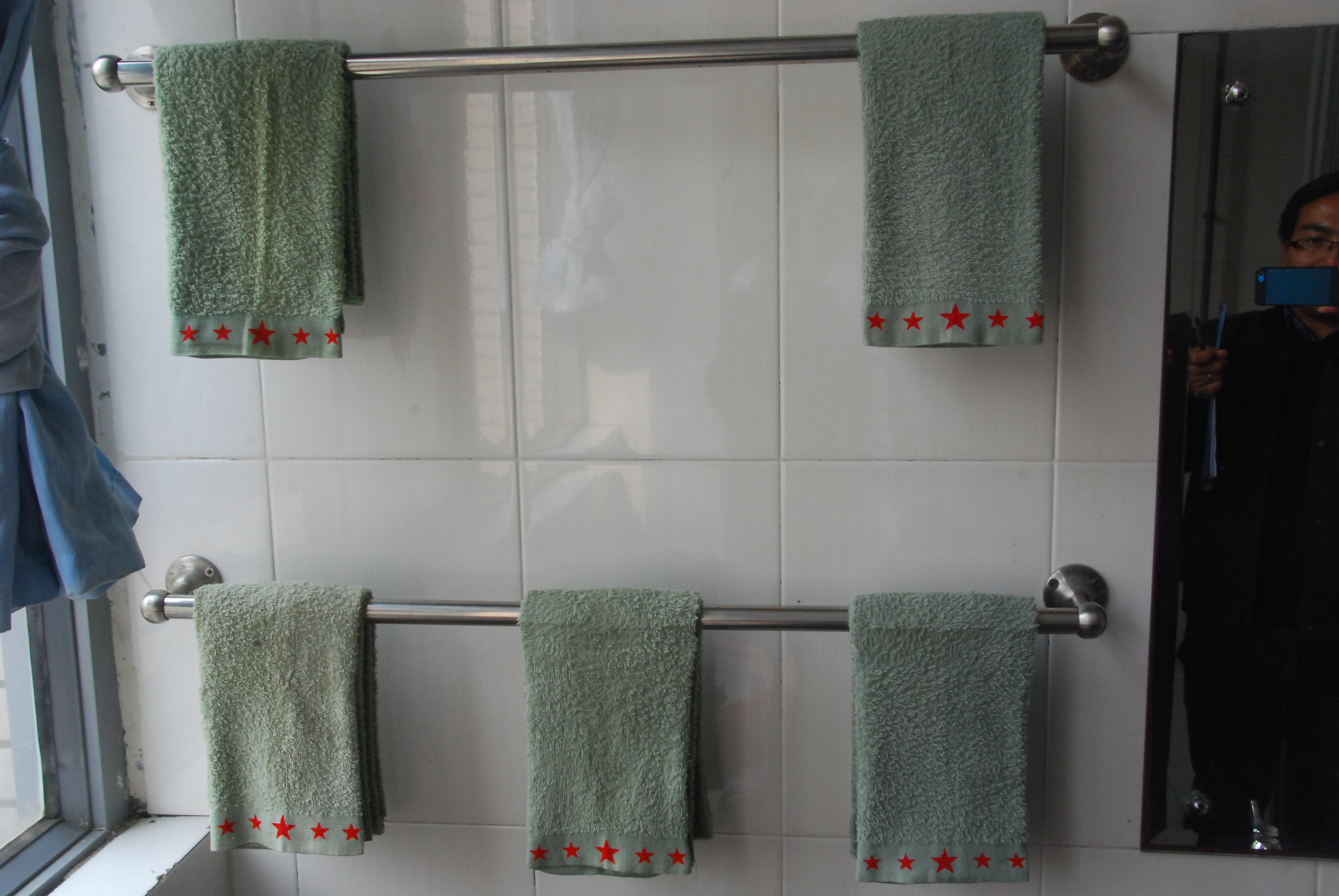 “营造我们的家，在这里讲述我们的故事”