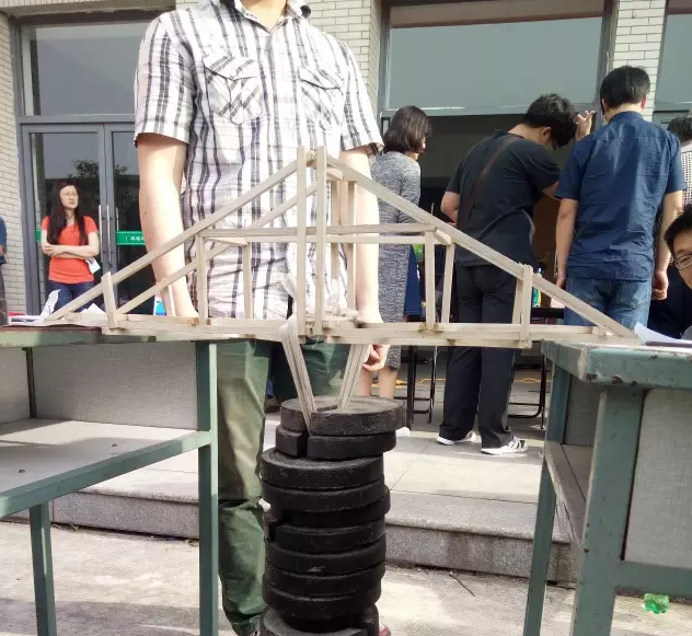 小木棍承载大梦想——记伟德国际1946bv第二届模拟加载试验大赛圆满结束