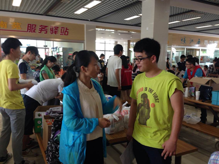 血浓情深——记环土学院志愿献血活动